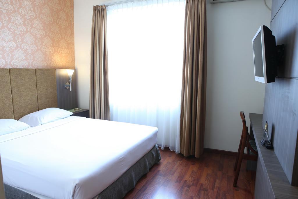 Superior Double Room,706686997:JPEG