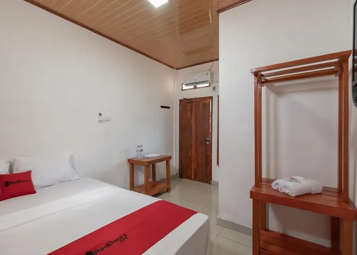 RedDoorz Syariah near Jakabaring Sport City Palembang